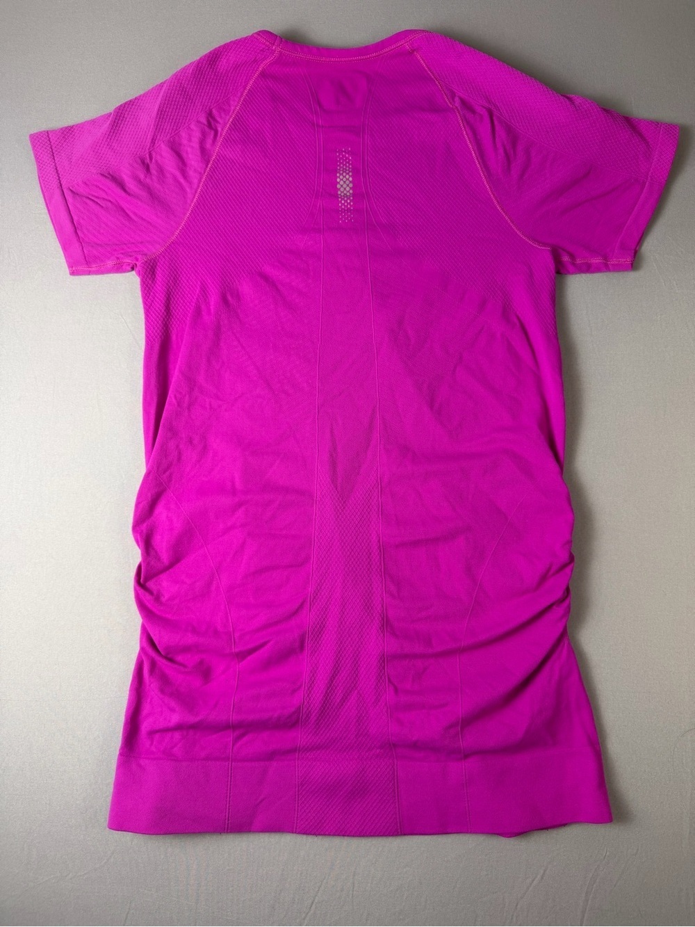 Women’s Short Sleeve Athleta Tee - Bright Fushia / Barbie Pink Size Small - Picture 6 of 7